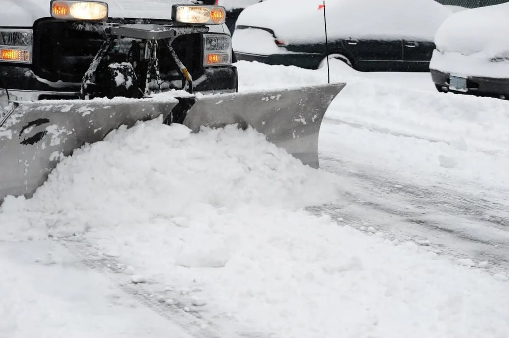 Snow removal services for commercial properties in Beachwood, OH