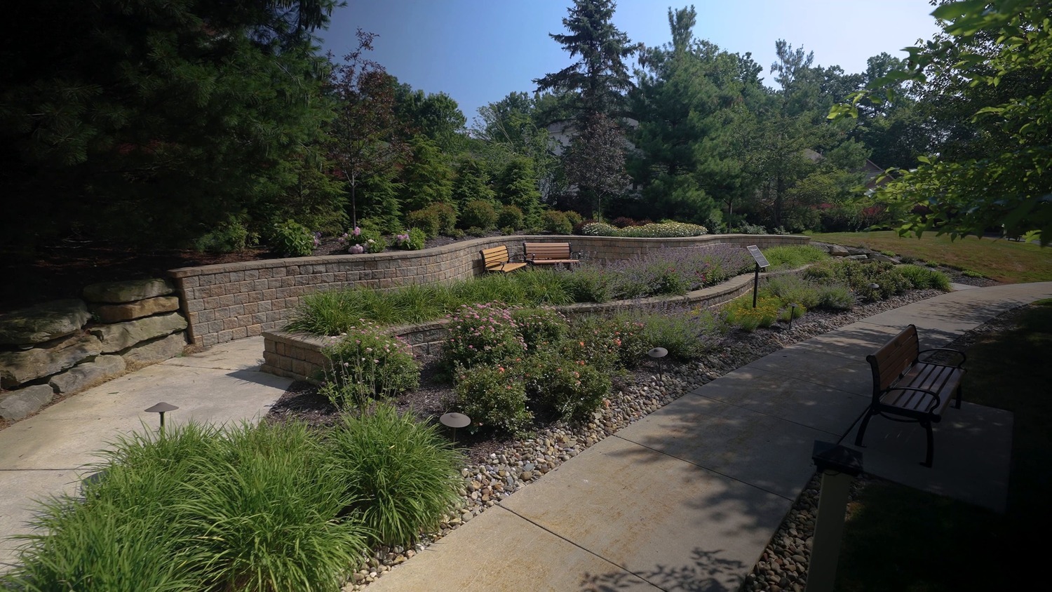 Commercial landscape maintenance supporting senior living facilities in Ohio